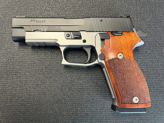 Sig Sauer P220 Ernest Langdon